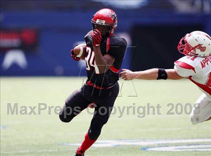 Thumbnail 3 in La Salle vs. Cedar Hill (Kirk Herbstreit Varsity Football Series) photogallery.