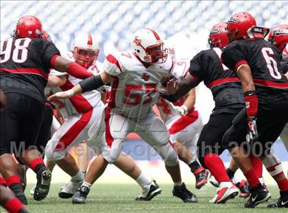 Thumbnail 1 in La Salle vs. Cedar Hill (Kirk Herbstreit Varsity Football Series) photogallery.