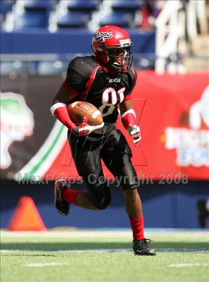 Thumbnail 2 in La Salle vs. Cedar Hill (Kirk Herbstreit Varsity Football Series) photogallery.