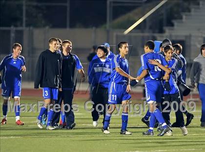 Thumbnail 3 in Rocklin vs. Oak Ridge (CIF SJS D2 Final) photogallery.