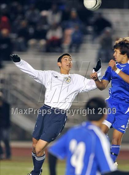 Thumbnail 2 in Rocklin vs. Oak Ridge (CIF SJS D2 Final) photogallery.
