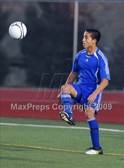Thumbnail 3 in Rocklin vs. Oak Ridge (CIF SJS D2 Final) photogallery.