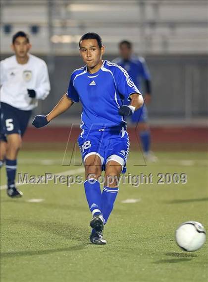 Thumbnail 1 in Rocklin vs. Oak Ridge (CIF SJS D2 Final) photogallery.