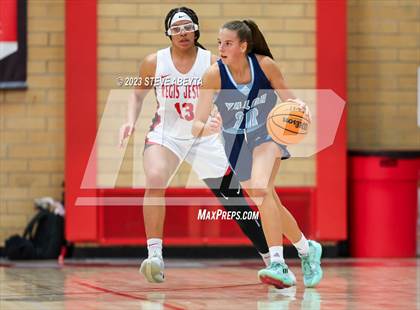Thumbnail 1 in Valor Christian @ Regis Jesuit photogallery.