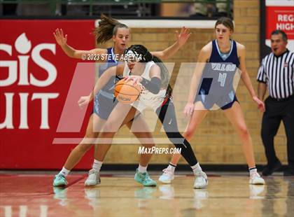 Thumbnail 1 in Valor Christian @ Regis Jesuit photogallery.