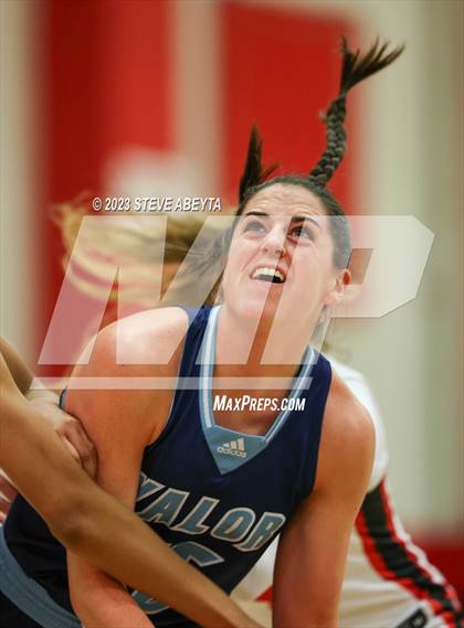 Thumbnail 2 in Valor Christian @ Regis Jesuit photogallery.