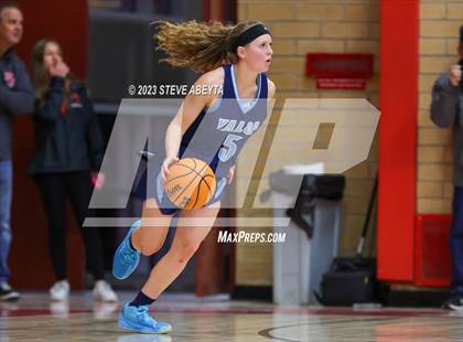 Thumbnail 2 in Valor Christian @ Regis Jesuit photogallery.