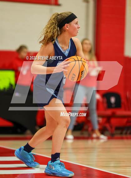 Thumbnail 3 in Valor Christian @ Regis Jesuit photogallery.