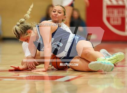 Thumbnail 2 in Valor Christian @ Regis Jesuit photogallery.