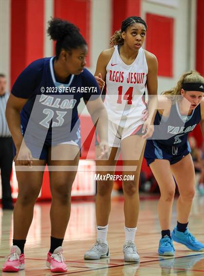 Thumbnail 2 in Valor Christian @ Regis Jesuit photogallery.