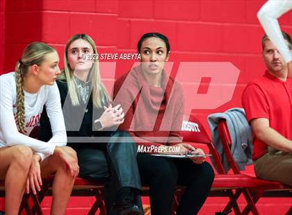 Thumbnail 3 in Valor Christian @ Regis Jesuit photogallery.
