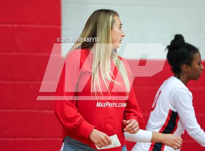 Thumbnail 2 in Valor Christian @ Regis Jesuit photogallery.