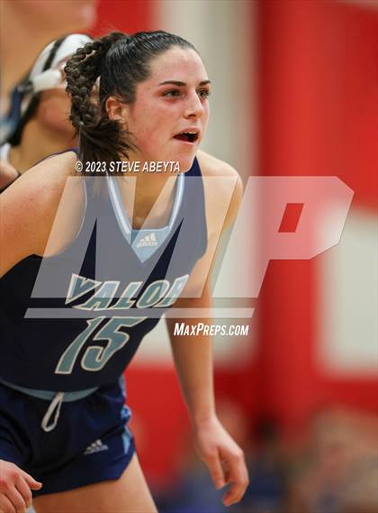 Thumbnail 2 in Valor Christian @ Regis Jesuit photogallery.