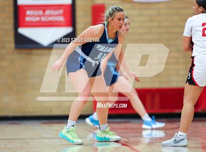 Thumbnail 2 in Valor Christian @ Regis Jesuit photogallery.