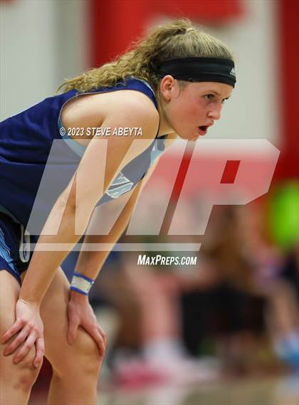 Thumbnail 3 in Valor Christian @ Regis Jesuit photogallery.