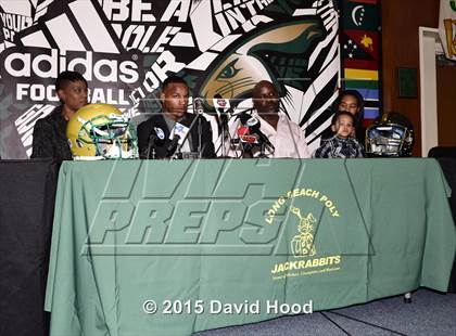 Thumbnail 1 in Long Beach Poly Signing Day Ceremony photogallery.