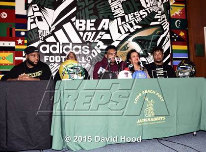 Thumbnail 1 in Long Beach Poly Signing Day Ceremony photogallery.