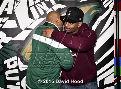 Thumbnail 1 in Long Beach Poly Signing Day Ceremony photogallery.