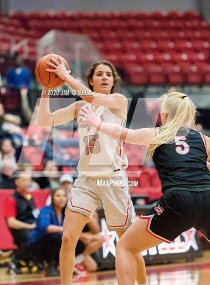 Thumbnail 2 in Marcus vs Coppell photogallery.