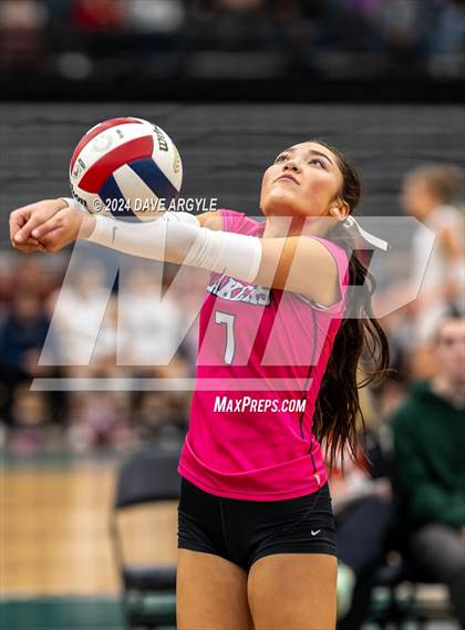 Thumbnail 2 in Skyline vs. Bonneville (UHSAA 5A Second Round) photogallery.