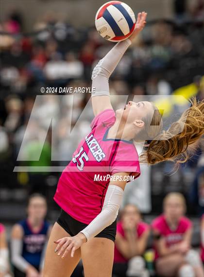 Thumbnail 3 in Skyline vs. Bonneville (UHSAA 5A Second Round) photogallery.