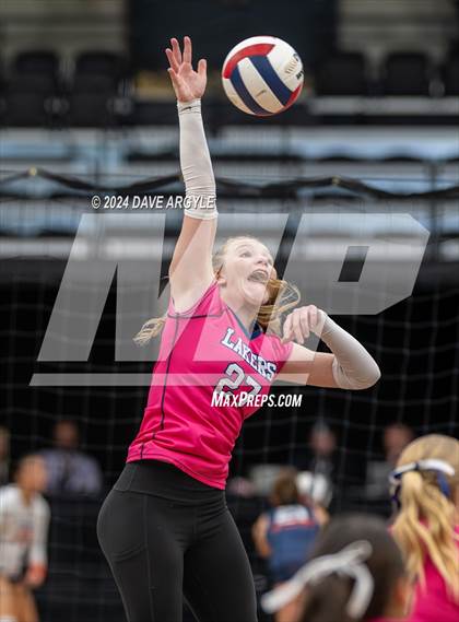 Thumbnail 1 in Skyline vs. Bonneville (UHSAA 5A Second Round) photogallery.