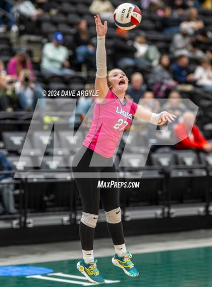 Thumbnail 2 in Skyline vs. Bonneville (UHSAA 5A Second Round) photogallery.