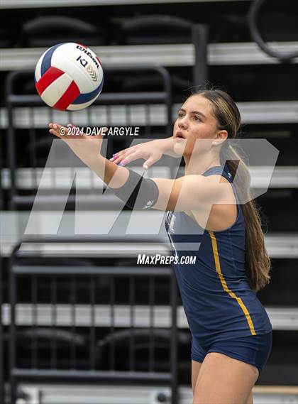 Thumbnail 3 in Skyline vs. Bonneville (UHSAA 5A Second Round) photogallery.