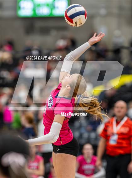 Thumbnail 1 in Skyline vs. Bonneville (UHSAA 5A Second Round) photogallery.