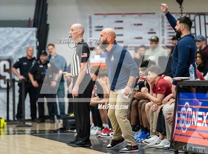 Thumbnail 3 in Montverde Academy vs. Columbus (Chipotle Nationals Semifinal) photogallery.
