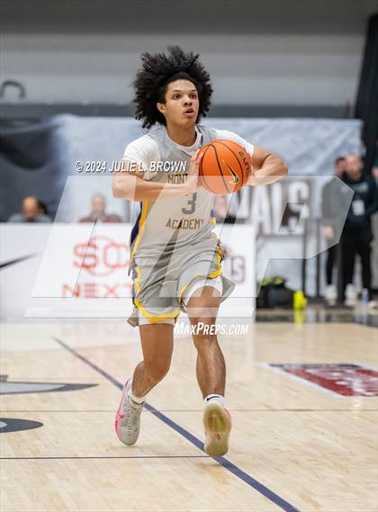 Thumbnail 2 in Montverde Academy vs. Columbus (Chipotle Nationals Semifinal) photogallery.