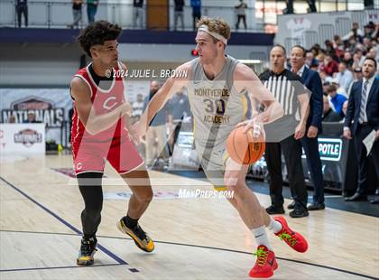 Thumbnail 3 in Montverde Academy vs. Columbus (Chipotle Nationals Semifinal) photogallery.