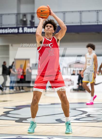 Thumbnail 3 in Montverde Academy vs. Columbus (Chipotle Nationals Semifinal) photogallery.