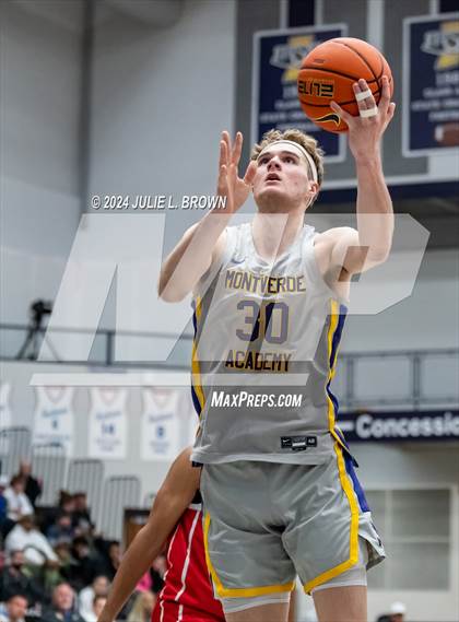 Thumbnail 2 in Montverde Academy vs. Columbus (Chipotle Nationals Semifinal) photogallery.