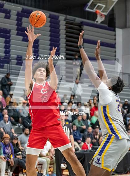 Thumbnail 2 in Montverde Academy vs. Columbus (Chipotle Nationals Semifinal) photogallery.