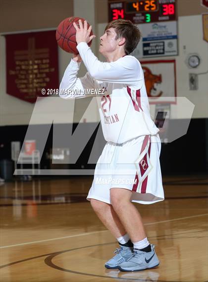 Thumbnail 2 in Oaks Christian vs Thousand Oaks  photogallery.