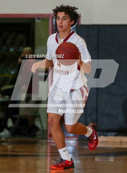Thumbnail 2 in Oaks Christian vs Thousand Oaks  photogallery.