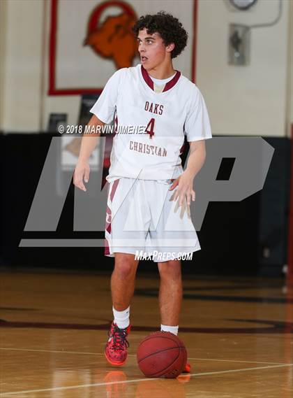 Thumbnail 2 in Oaks Christian vs Thousand Oaks  photogallery.