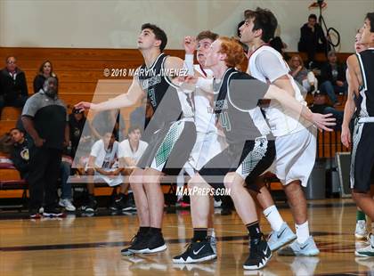 Thumbnail 3 in Oaks Christian vs Thousand Oaks  photogallery.