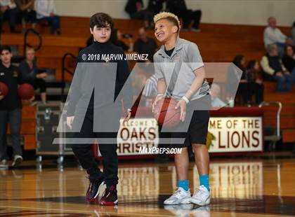 Thumbnail 1 in Oaks Christian vs Thousand Oaks  photogallery.