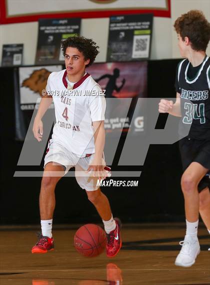Thumbnail 3 in Oaks Christian vs Thousand Oaks  photogallery.