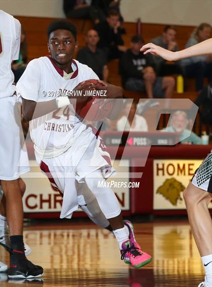 Thumbnail 1 in Oaks Christian vs Thousand Oaks  photogallery.