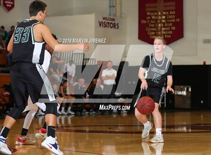 Thumbnail 2 in Oaks Christian vs Thousand Oaks  photogallery.
