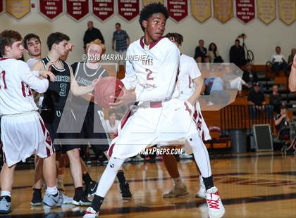 Thumbnail 2 in Oaks Christian vs Thousand Oaks  photogallery.