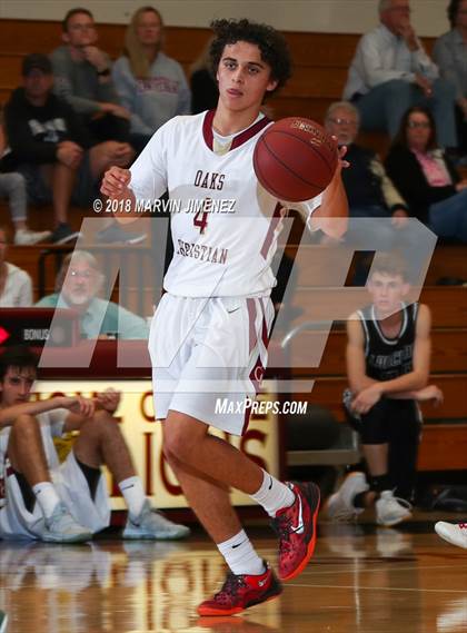 Thumbnail 1 in Oaks Christian vs Thousand Oaks  photogallery.