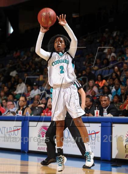 Thumbnail 2 in Long Beach Poly vs. Canyon Springs (CIF SoCal Regional D1 Final) photogallery.