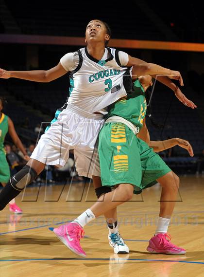 Thumbnail 1 in Long Beach Poly vs. Canyon Springs (CIF SoCal Regional D1 Final) photogallery.