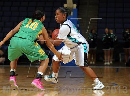 Thumbnail 3 in Long Beach Poly vs. Canyon Springs (CIF SoCal Regional D1 Final) photogallery.