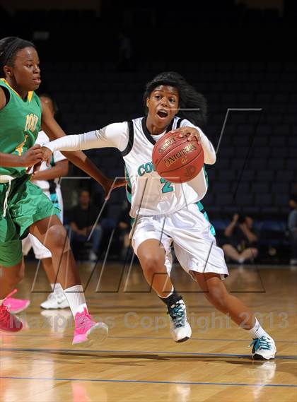 Thumbnail 3 in Long Beach Poly vs. Canyon Springs (CIF SoCal Regional D1 Final) photogallery.