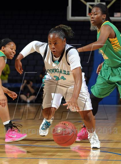 Thumbnail 2 in Long Beach Poly vs. Canyon Springs (CIF SoCal Regional D1 Final) photogallery.